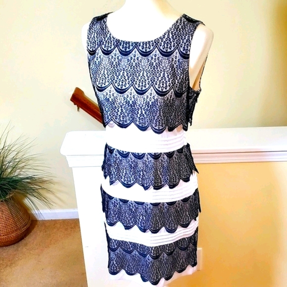 BCBGMAXAZRIA 'New' Black&White "Lorena" Dress - Picture 5 of 10